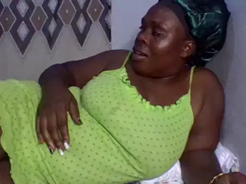 Snapshot of sweett_shaley chatting on 01/03/25, 07:50 sweett shaley online show from 01/03/25, 07:50