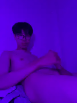 Foxxie126 online show from 04/13/26, 06:13