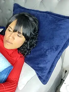 Snapshot of zhayra_rose chatting on 03/16/25, 06:31 zhayra rose online show from 03/16/25, 06:31