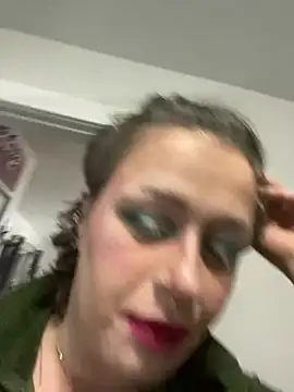 mikittyy online show from 12/26/24, 01:21