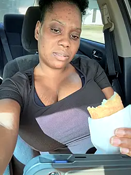 1Topgyal online show from 09/30/25, 02:55