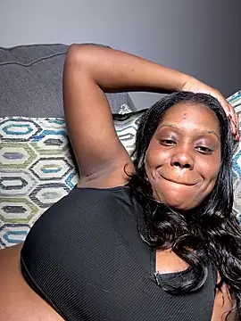 Snapshot of 1Topgyal chatting on 01/14/26, 04:56 1Topgyal online show from 01/14/26, 04:56