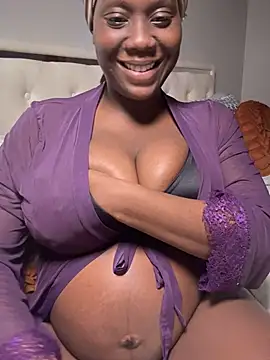 Snapshot of 1Topgyal chatting on 03/26/26, 03:23 1Topgyal online show from 03/26/26, 03:23