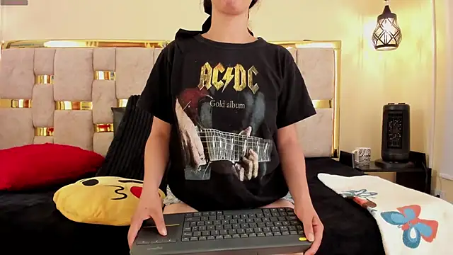 ttata 3 online show from 02/14/25, 11:31