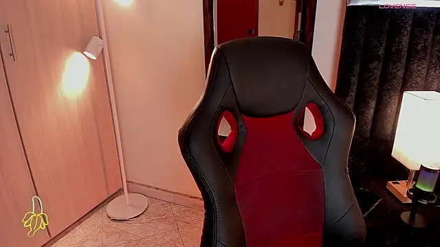 ItsMeEros online show from 10/22/25, 10:42