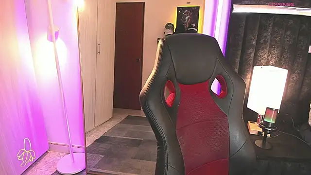 ItsMeEros online show from 04/22/26, 12:13