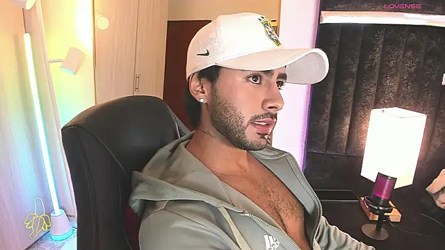 ItsMeEros online show from 04/22/26, 11:39