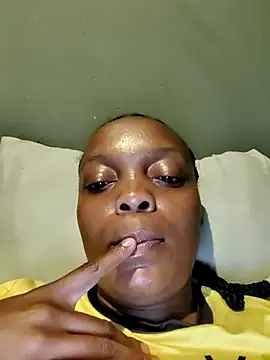 EbonyBuu online show from 04/04/26, 06:49