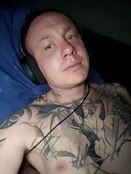 Arturikk1 online show from 10/20/25, 08:53