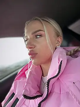 pinkstar  online show from 03/29/26, 07:41