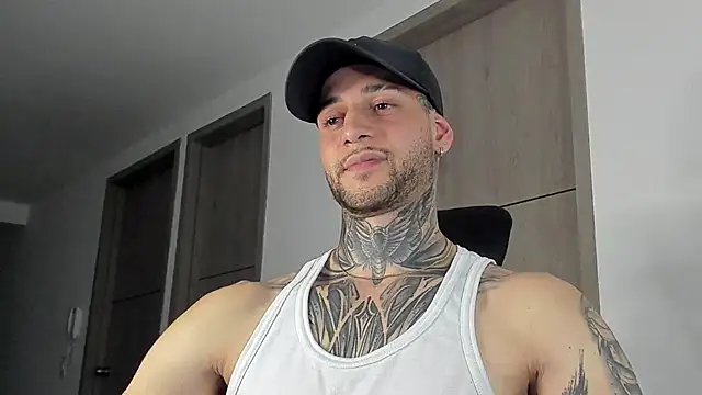  jamesleandros1 online show from 09/24/25, 02:48