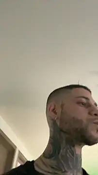  jamesleandros1 online show from 03/27/26, 04:07