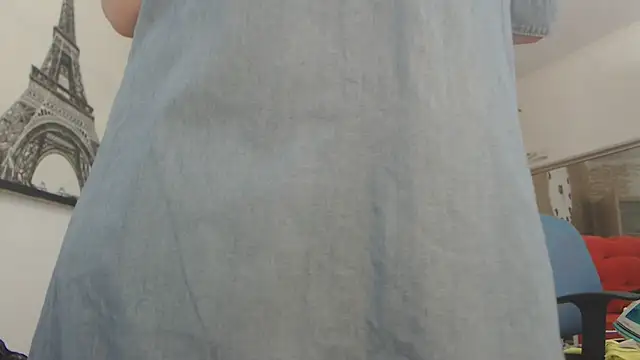 Snapshot of AnnaBellaLuckyXOXO chatting on 07/04/26, 10:32 AnnaBellaLuckyXOXO online show from 07/04/26, 10:32