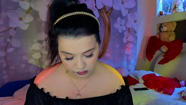 Malika uAngel online show from 02/18/25, 11:30