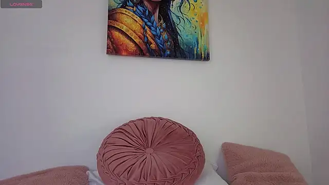 PIA STONE online show from 04/23/26, 08:33