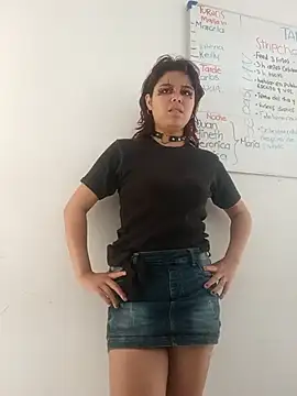 SabinaMerchetti online show from 04/06/26, 07:37