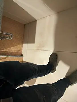 sunny27 online show from 02/18/26, 12:23