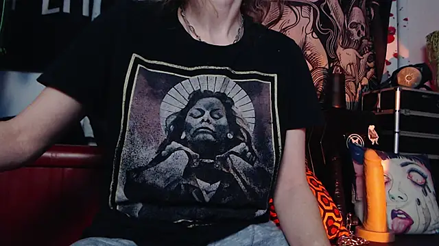 Silentmary online show from 02/01/26, 01:42