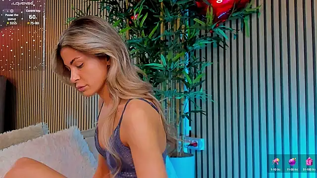 Snapshot of Avril_Cyrus chatting on 02/18/25, 07:10 Avril Cyrus online show from 02/18/25, 07:10