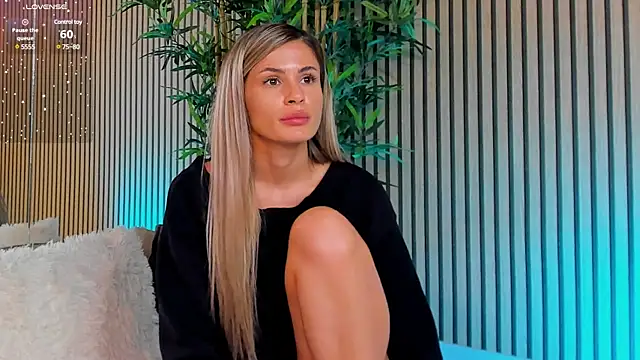 Snapshot of Avril_Cyrus chatting on 03/11/25, 02:29 Avril Cyrus online show from 03/11/25, 02:29