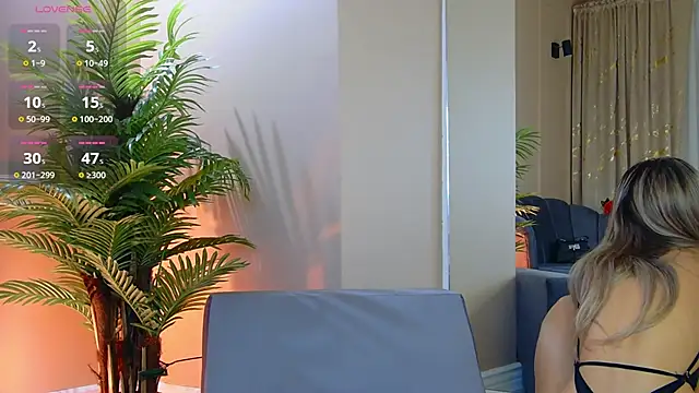 Snapshot of Avril_Cyrus chatting on 09/16/25, 07:09 Avril Cyrus online show from 09/16/25, 07:09