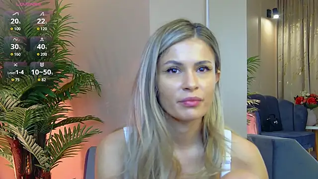 Snapshot of Avril_Cyrus chatting on 10/16/25, 06:47 Avril Cyrus online show from 10/16/25, 06:47