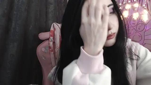 Holy420lolii online show from 12/13/24, 03:11