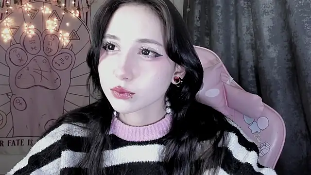 Holy420lolii online show from 10/11/25, 07:12