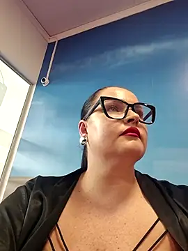 GeorgiaLerox online show from 04/17/26, 12:52