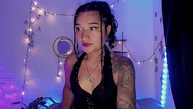 Snapshot of Eva_Lee_ chatting on 03/04/25, 07:30 Eva Lee online show from 03/04/25, 07:30