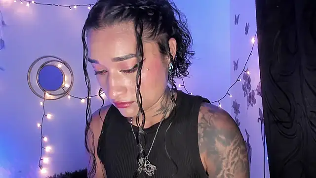 Snapshot of Eva_Lee_ chatting on 03/12/25, 07:46 Eva Lee online show from 03/12/25, 07:46