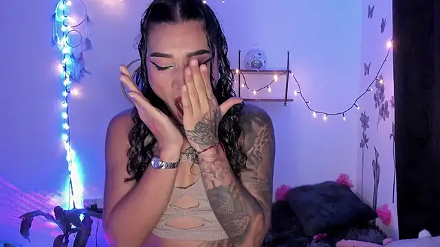 Snapshot of Eva_Lee_ chatting on 03/14/25, 07:37 Eva Lee online show from 03/14/25, 07:37