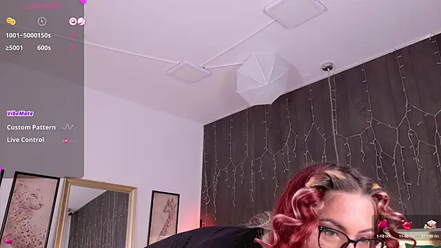 Snapshot of CindeFucknRella chatting on 09/16/25, 04:57 CindeFucknRella online show from 09/16/25, 04:57