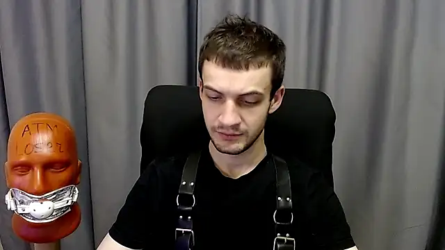  Damien thorn  online show from 09/26/25, 02:48