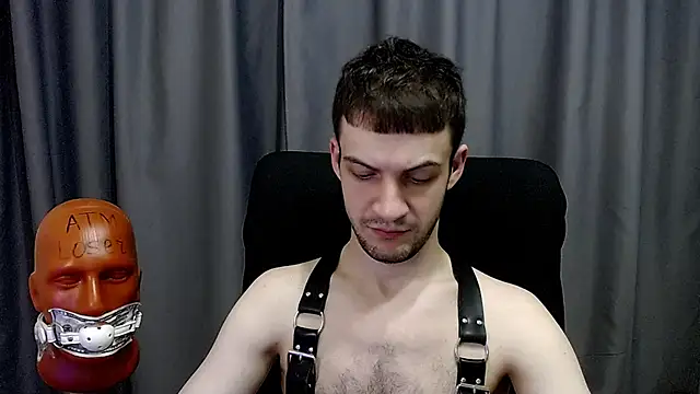  Damien thorn  online show from 11/02/25, 08:55