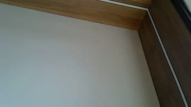 Skinny-Kitten online show from 10/22/25, 05:56