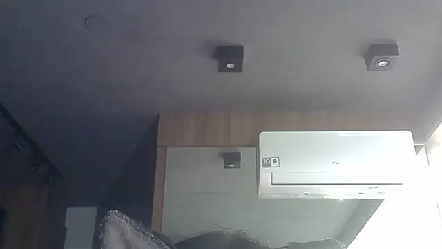 Skinny-Kitten online show from 11/28/25, 03:53