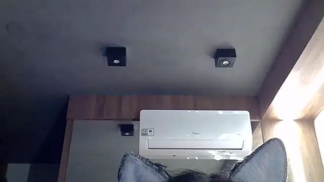 Skinny-Kitten online show from 01/09/26, 11:06