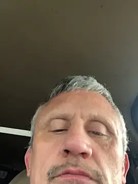 prekumstud online show from 04/23/26, 01:07