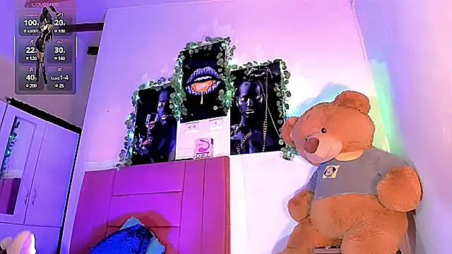 Snapshot of alexia_corleoni chatting on 01/25/25, 10:29 alexia corleoni online show from 01/25/25, 10:29