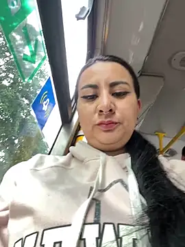 Abril Luv online show from 03/19/25, 12:12