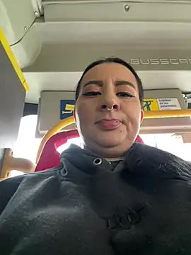 Abril Luv online show from 02/19/26, 12:01