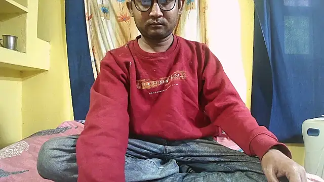 Snapshot of Cute_boy2000 chatting on 01/16/25, 10:32 Cute boy2000 online show from 01/16/25, 10:32