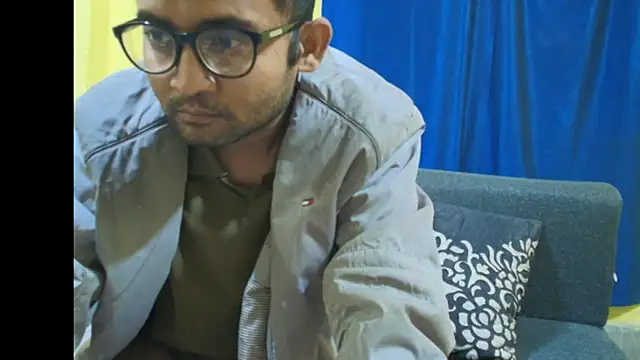 Cute boy2000 online show from 01/09/26, 12:13