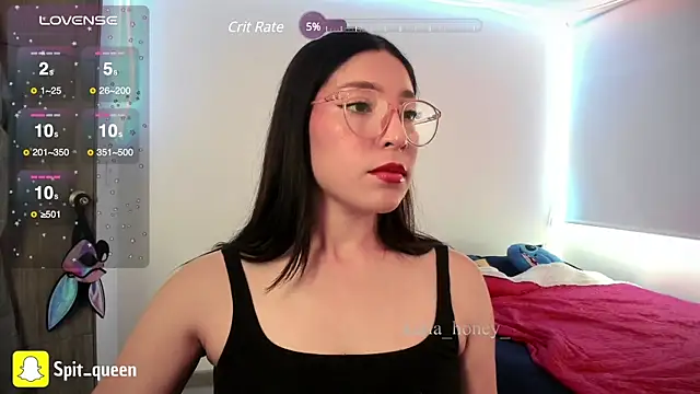 Snapshot of Spit_queen chatting on 01/28/25, 05:24 Spit queen online show from 01/28/25, 05:24
