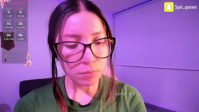 Snapshot of Spit_queen chatting on 10/09/25, 03:15 Spit queen online show from 10/09/25, 03:15