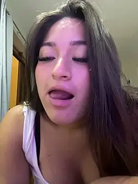 LuceroRm online show from 03/28/26, 06:24