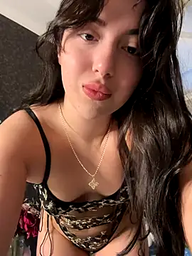 Snapshot of Tasty_Nora chatting on 11/15/25, 05:05 Tasty Nora online show from 11/15/25, 05:05