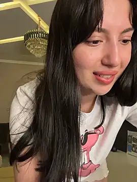 Snapshot of Tasty_Nora chatting on 05/21/26, 12:12 Tasty Nora online show from 05/21/26, 12:12