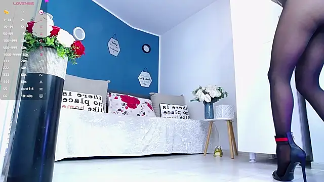 Aphrodite Amely online show from 02/19/26, 04:03